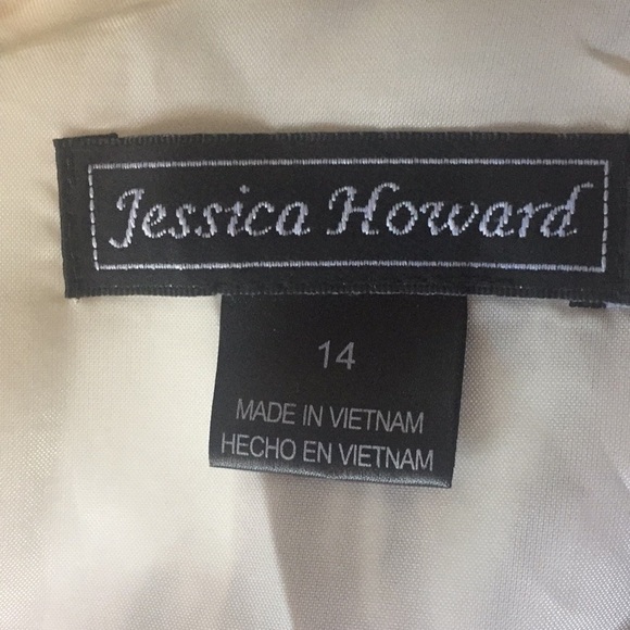 Gorgeous Jessica Howard Fit And Flare Dress - Picture 6 of 7